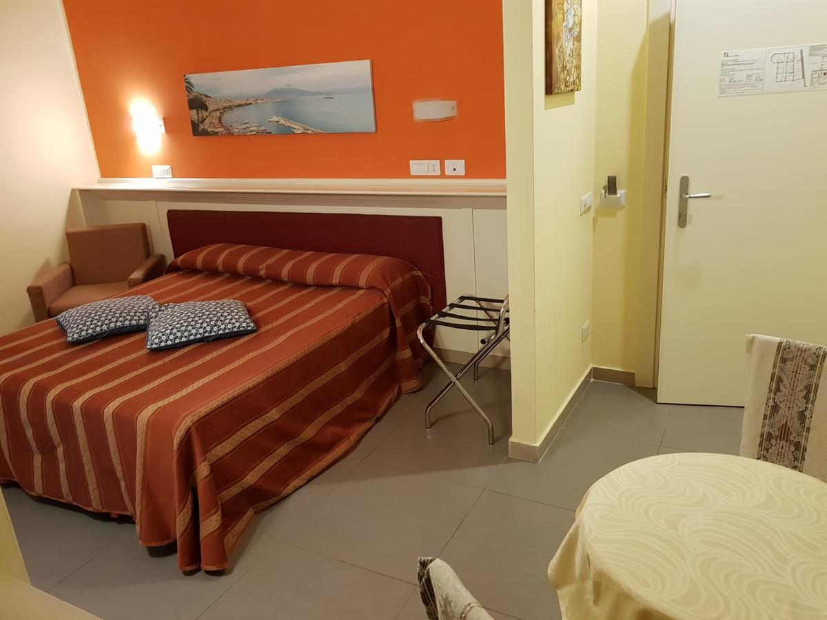 Capodichino International Hotel Napoli Esterno foto