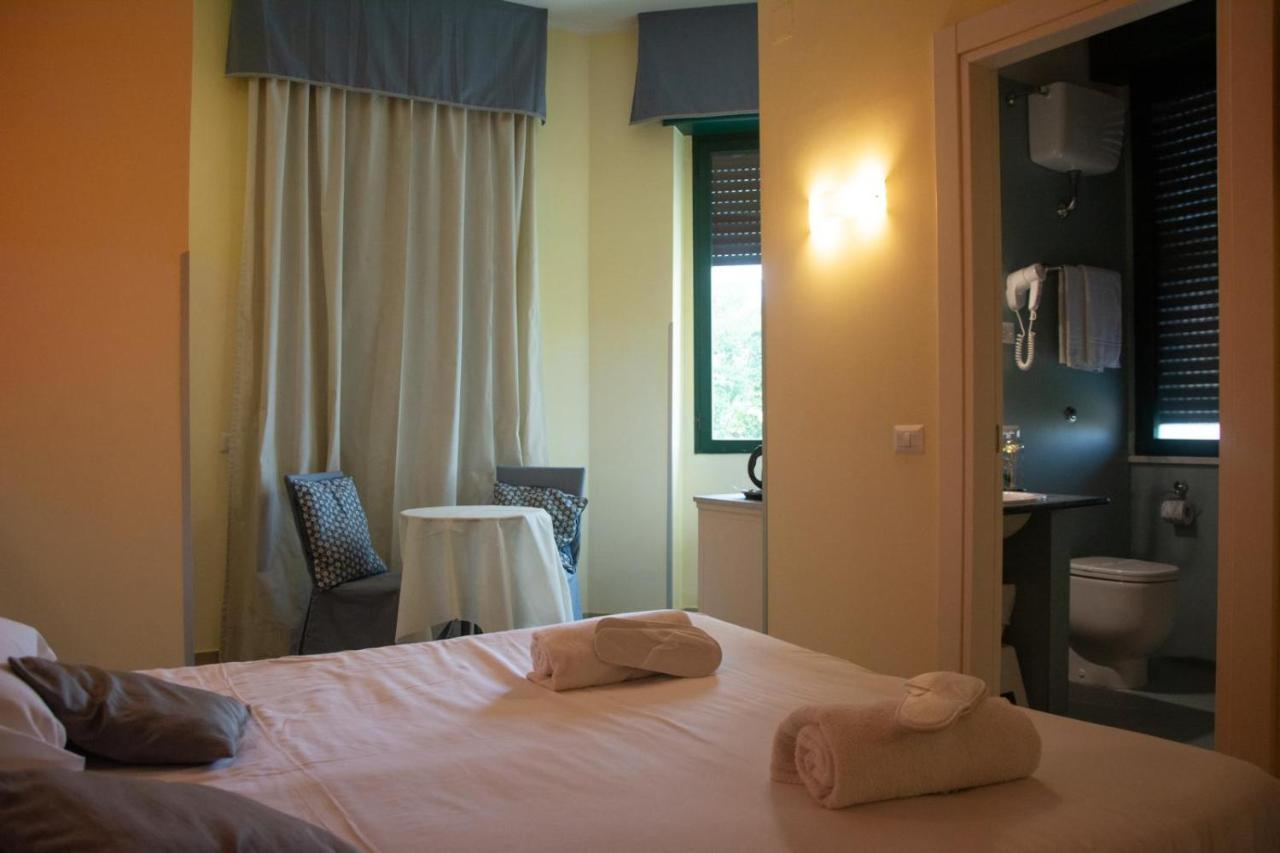 Capodichino International Hotel Napoli Esterno foto